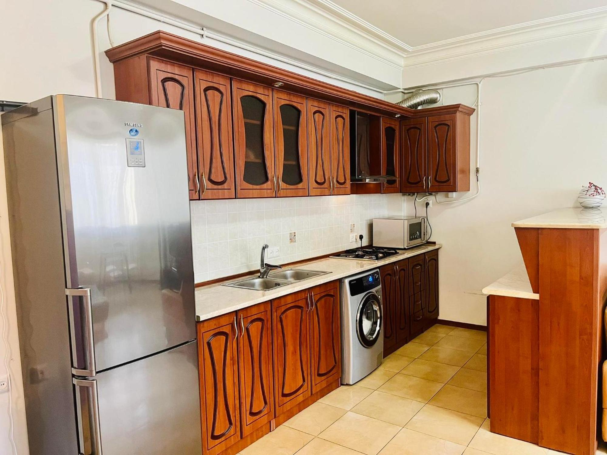 Republic Square Apartment Jerevan Buitenkant foto