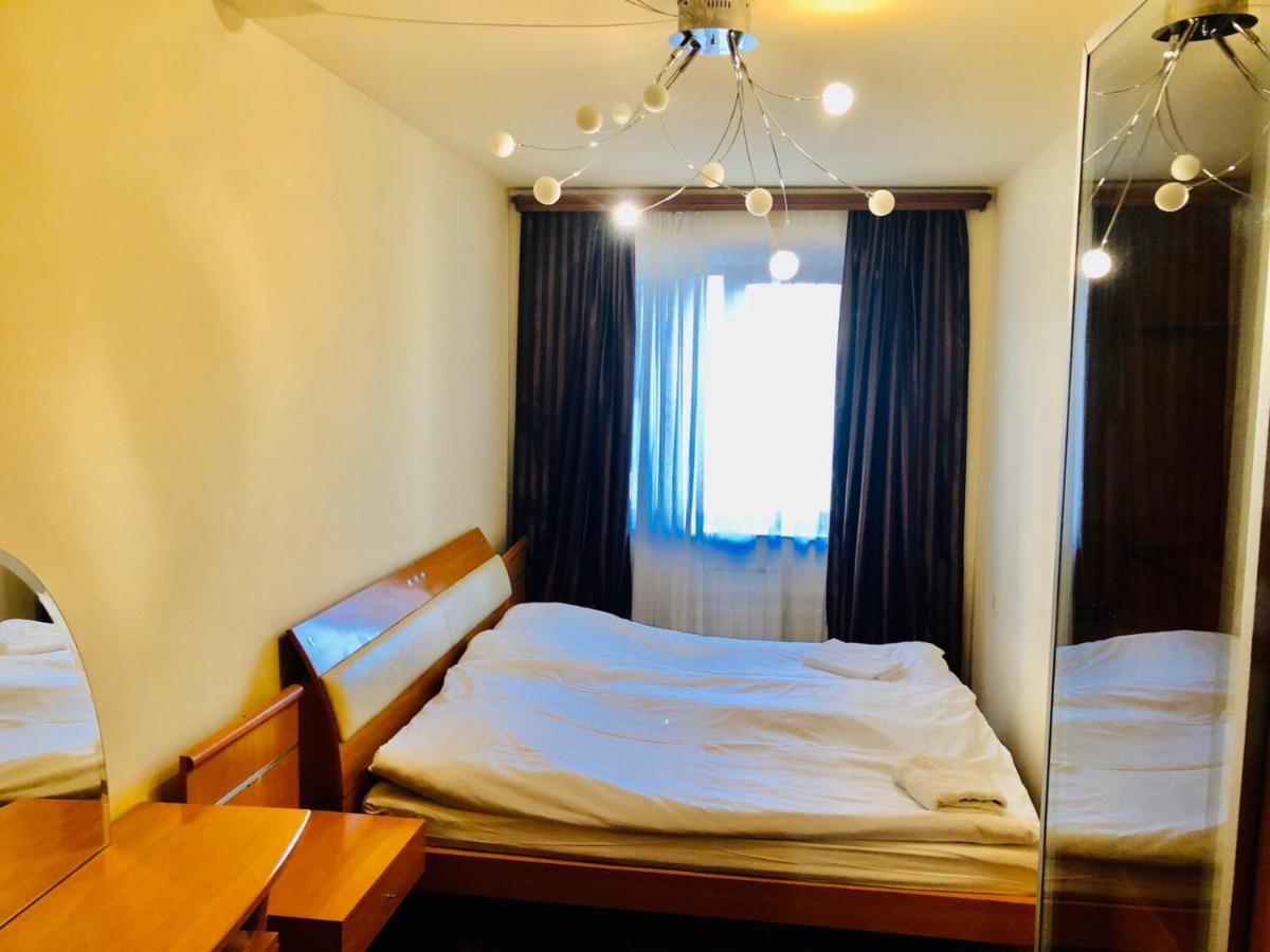 Republic Square Apartment Jerevan Buitenkant foto